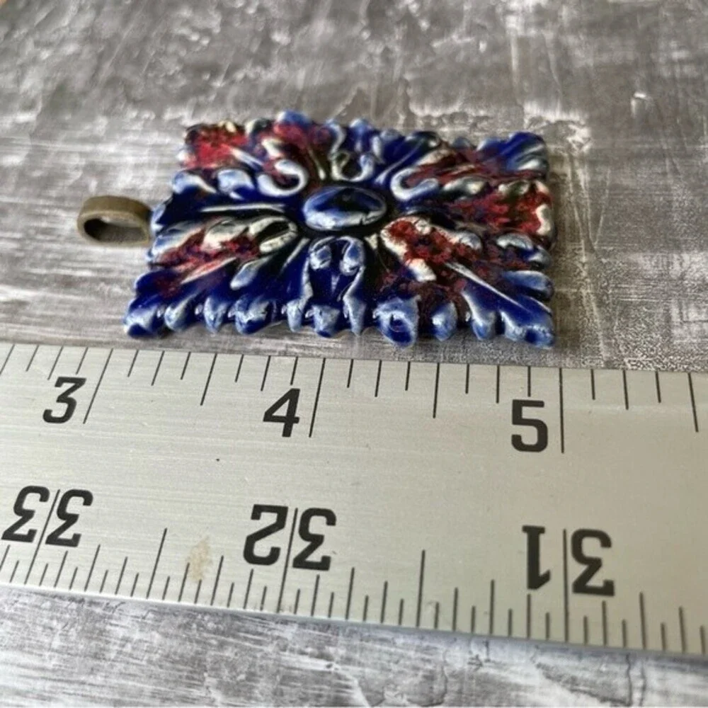 NWOT Ceramic‎ Bohemian Floral Pendant - Handmade one of a kind